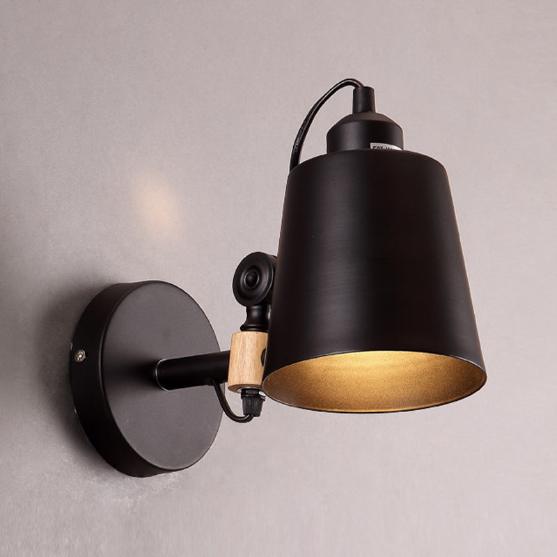 Murale en métal moderne Lumière Single Light Murce Murce avec bois pour la chambre