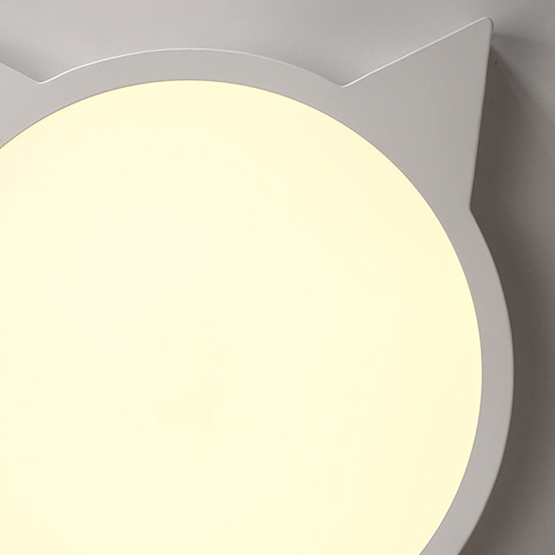 Iluminación de montaje empotrado LED de metal con luz de techo simple nórdica para dormitorio