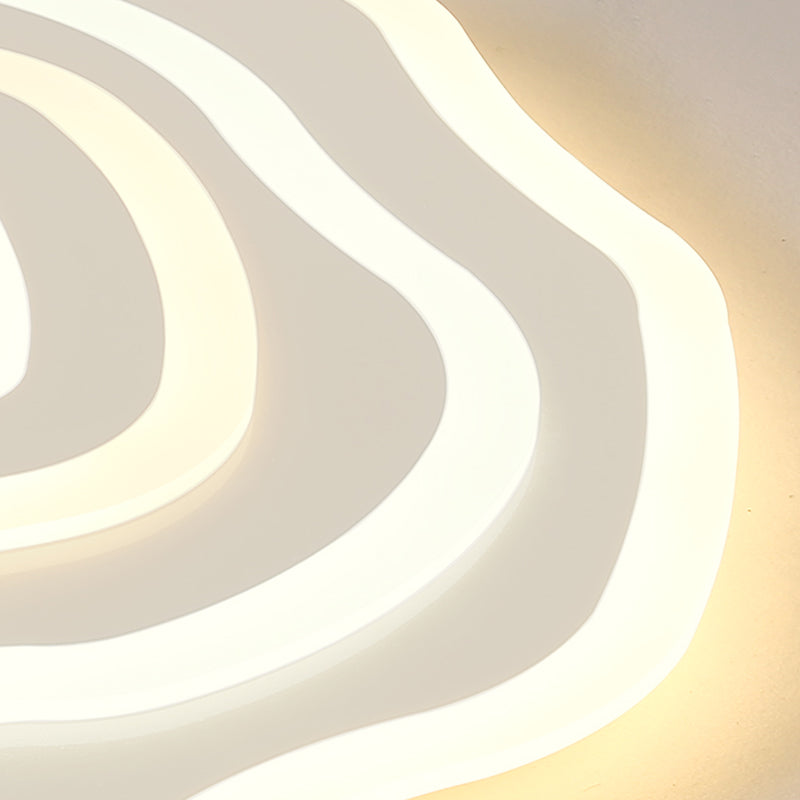 Contemporary Irregular Flush Light Metal 1 Light Flush Mount Ceiling Fixture in White