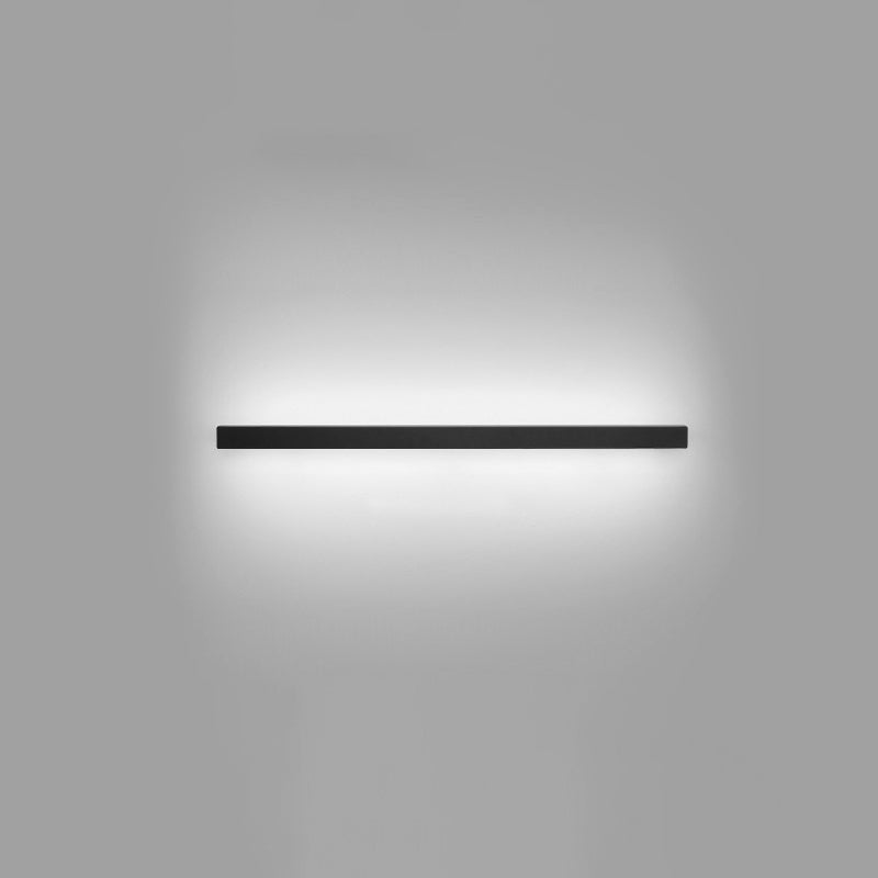 Éclairage de mur en métal linéaire