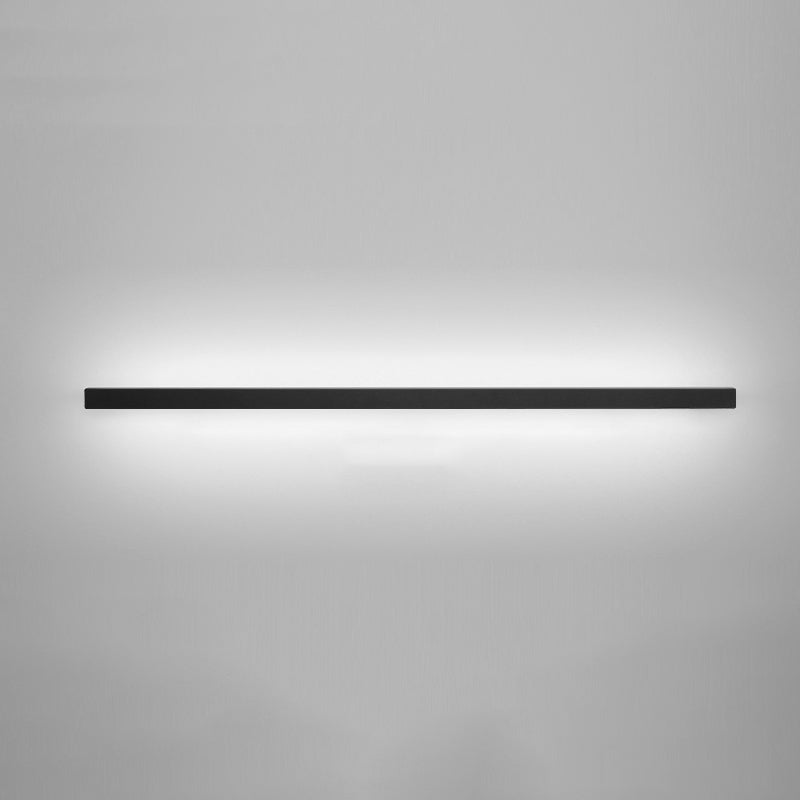 Éclairage de mur en métal linéaire