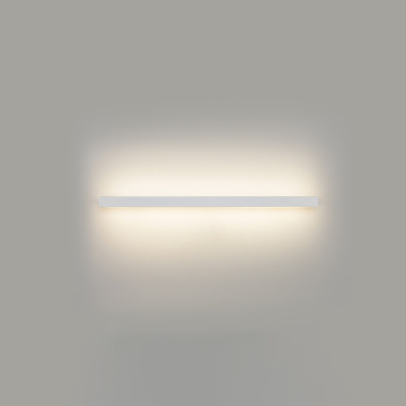 Éclairage de mur en métal linéaire