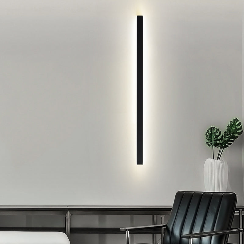 Éclairage de mur en métal linéaire