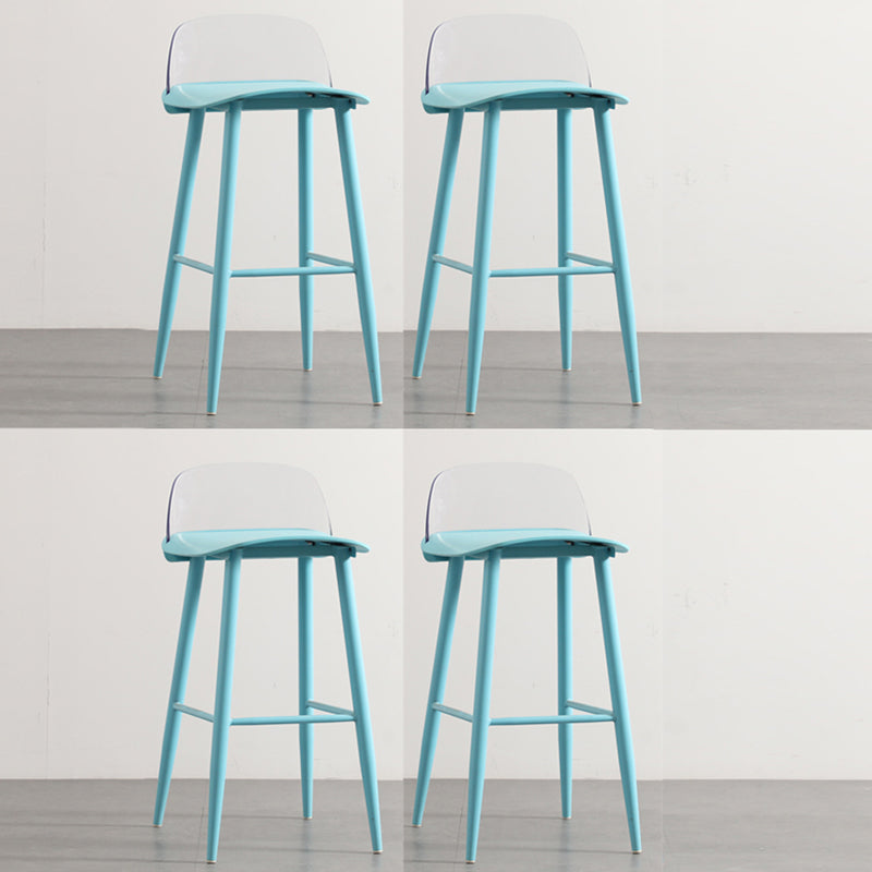 Taburete de bar de estilo industrial, asiento de PP, taburete con patas de metal para barra de cocina