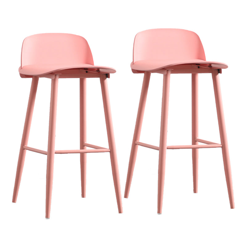Taburete de bar de estilo industrial, asiento de PP, taburete con patas de metal para barra de cocina