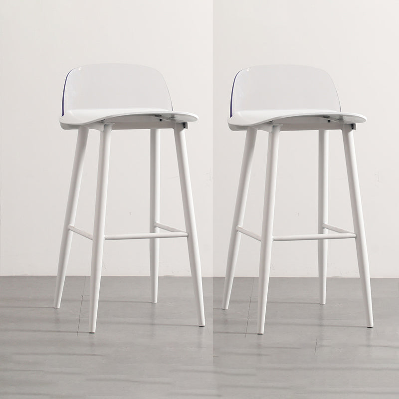 Taburete de bar de estilo industrial, asiento de PP, taburete con patas de metal para barra de cocina