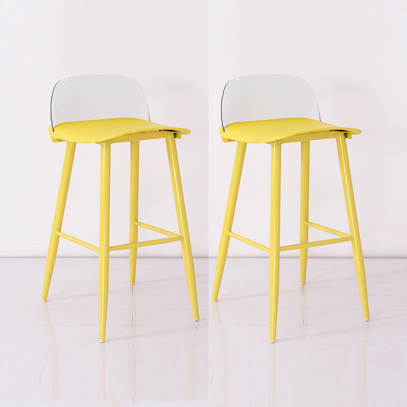 Taburete de bar de estilo industrial, asiento de PP, taburete con patas de metal para barra de cocina