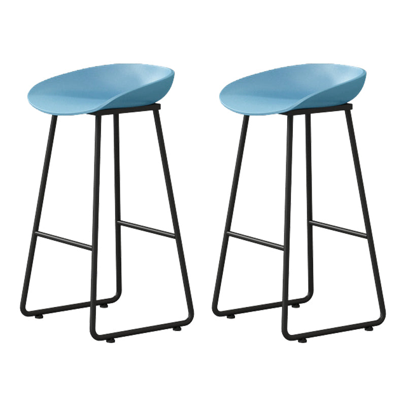 Modern Armless Backrest Counter Stool Iron Kitchen Bar Stool with Plastic Seat