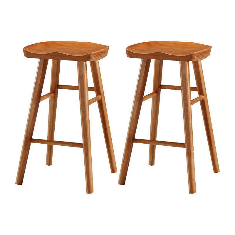 Modern Style Solid Wood Bar Stool with Footrest and Saddle Seat Indoor Bar Stool