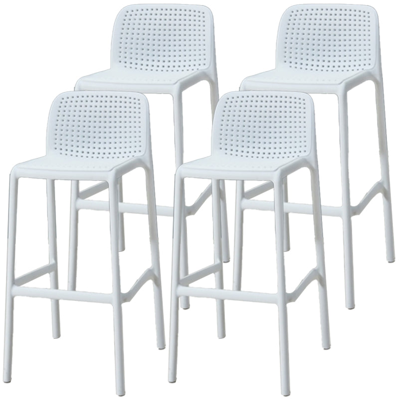 Sgabello da bar in plastica moderno sgabello da banco posteriore senza braccio con sedile di plastica e pedale