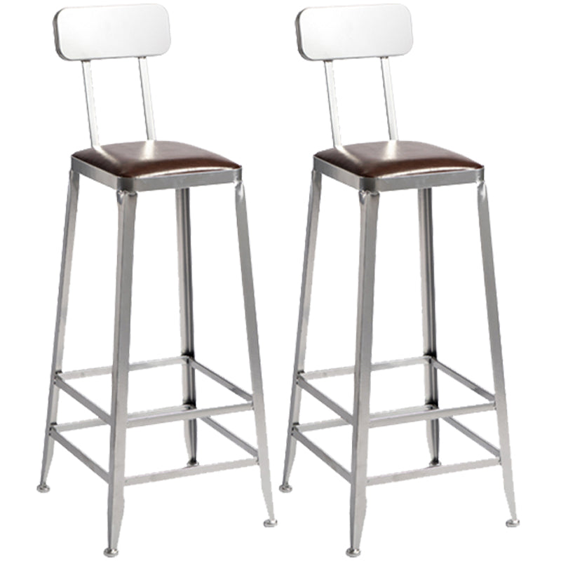 Taburete de bar moderno sin brazos, de hierro, para restaurante, con cojín y pedal de cuero