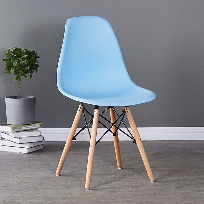 Silla de comedor de cocina escandinava de madera sólida sólida