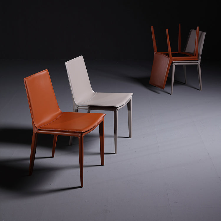 Silla de comedor sin brazos de cuero moderna Silla de comedor de metal para uso doméstico