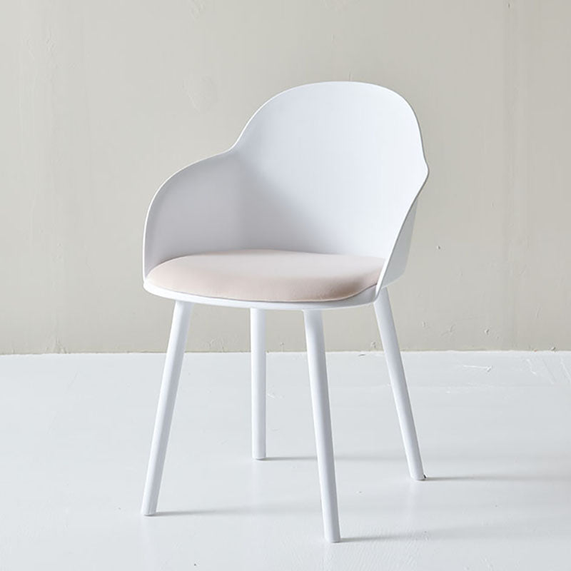 Sillas de comedor contemporáneas con respaldo sólido, sillas laterales con brazos y patas de plástico
