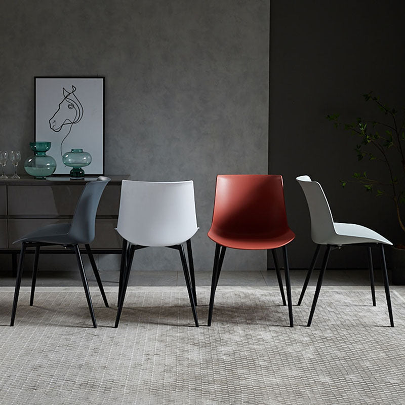 Sillas de comedor estilo moderno Silla auxiliar sin brazos con patas de metal