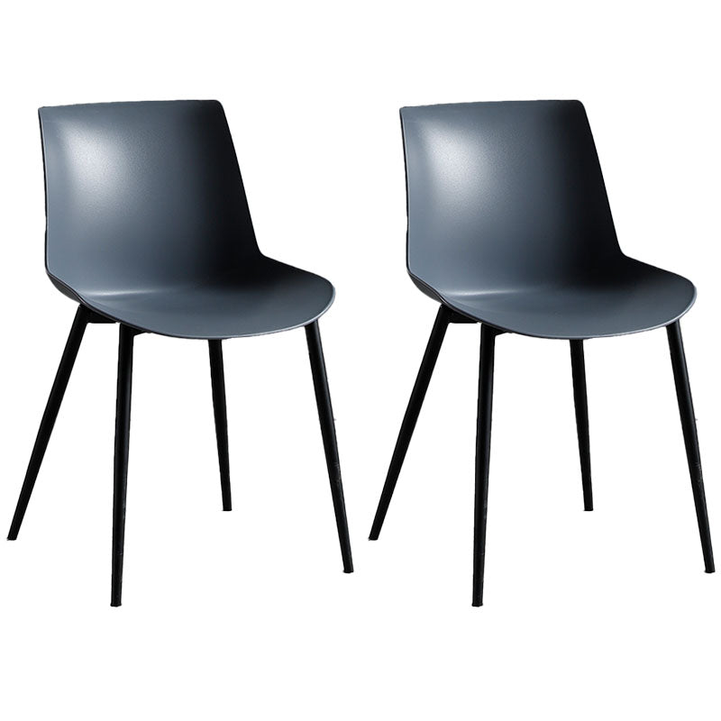 Sillas de comedor estilo moderno Silla auxiliar sin brazos con patas de metal