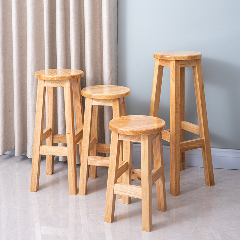 Taburete contemporáneo de barra de goma taburete de bar de interior con asiento de madera y reposapiés