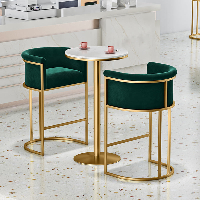 Taburete de bar con respaldo sin brazos Glam, taburete de bar de hierro para joyería con cojín de terciopelo