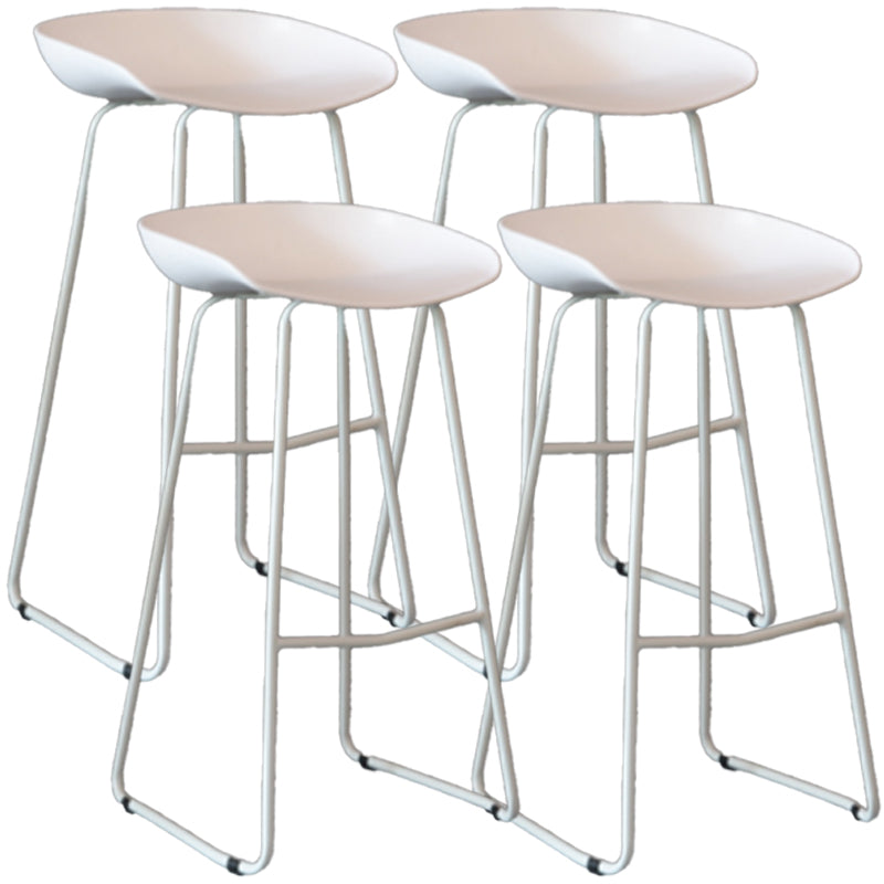 Modern Armless Backrest Counter Stool Iron Bar Stool with Plastic Seat