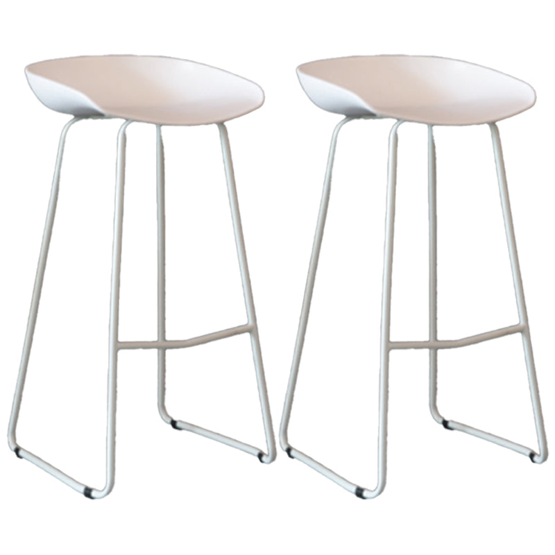 Modern Armless Backrest Counter Stool Iron Bar Stool with Plastic Seat