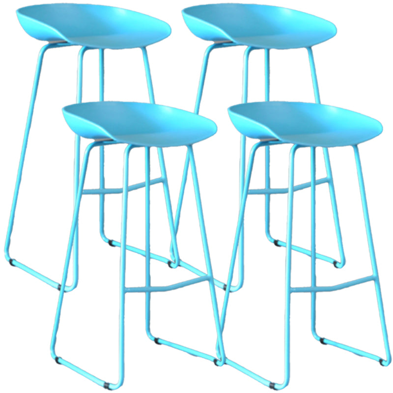 Modern Armless Backrest Counter Stool Iron Bar Stool with Plastic Seat