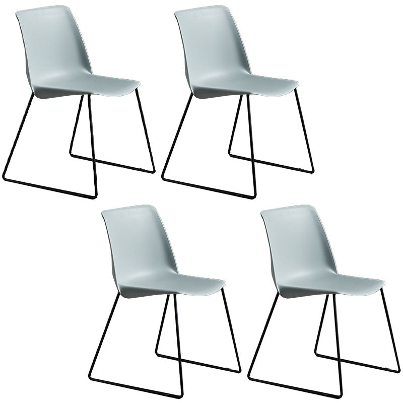 Sedia in stile contemporaneo sedia laterale senza braccio con zampe metalliche