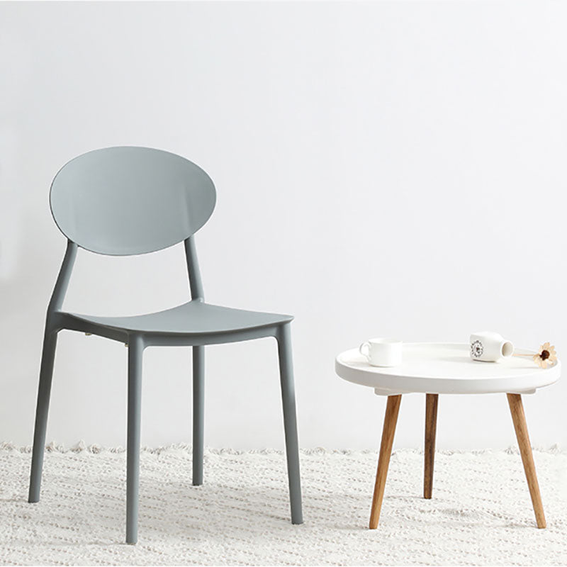 Silla contemporánea con respaldo abierto, silla lateral sin brazos con patas de plástico