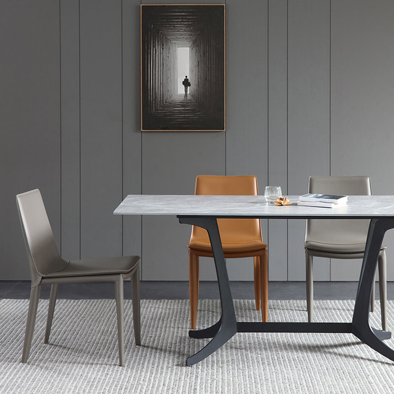Silla de comedor sin brazos de cuero moderno que cena las sillas del metal para el uso del restaurante
