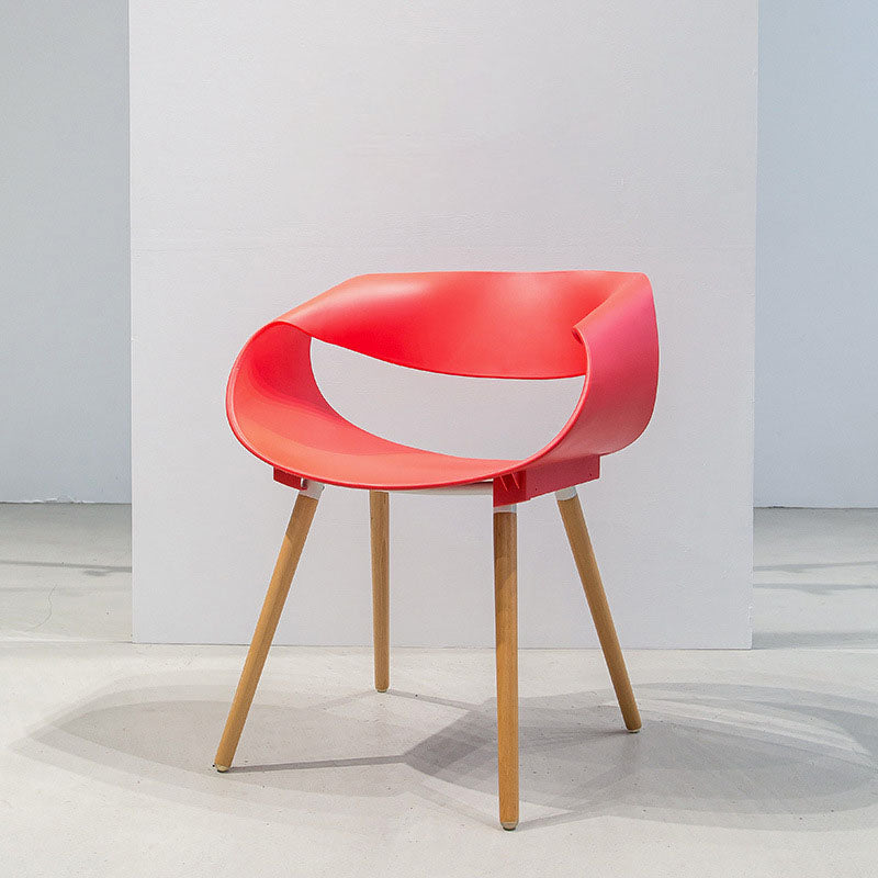 Silla de comedor plástica con respaldo abierto de haya moderna con acabado mate