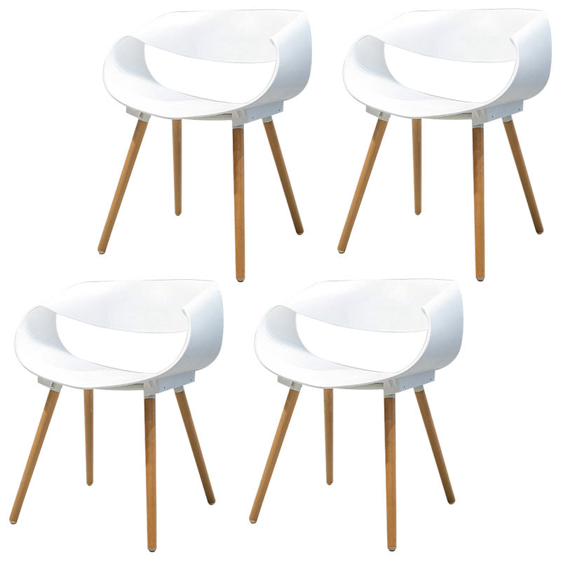 Silla de comedor plástica con respaldo abierto de haya moderna con acabado mate