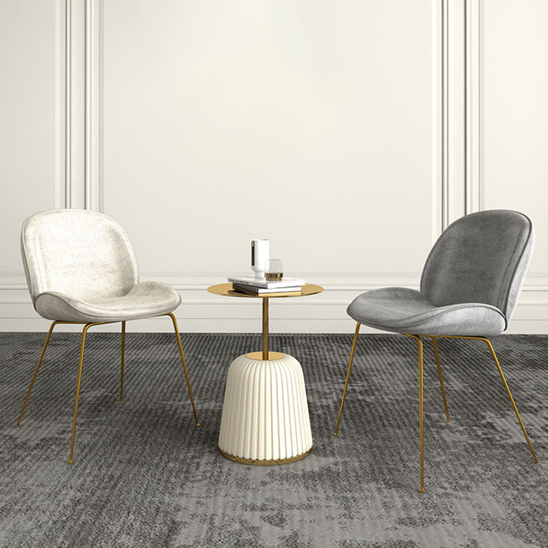 Silla lateral de comedor de tela de estilo nórdico, silla con respaldo sólido sin brazos para uso doméstico