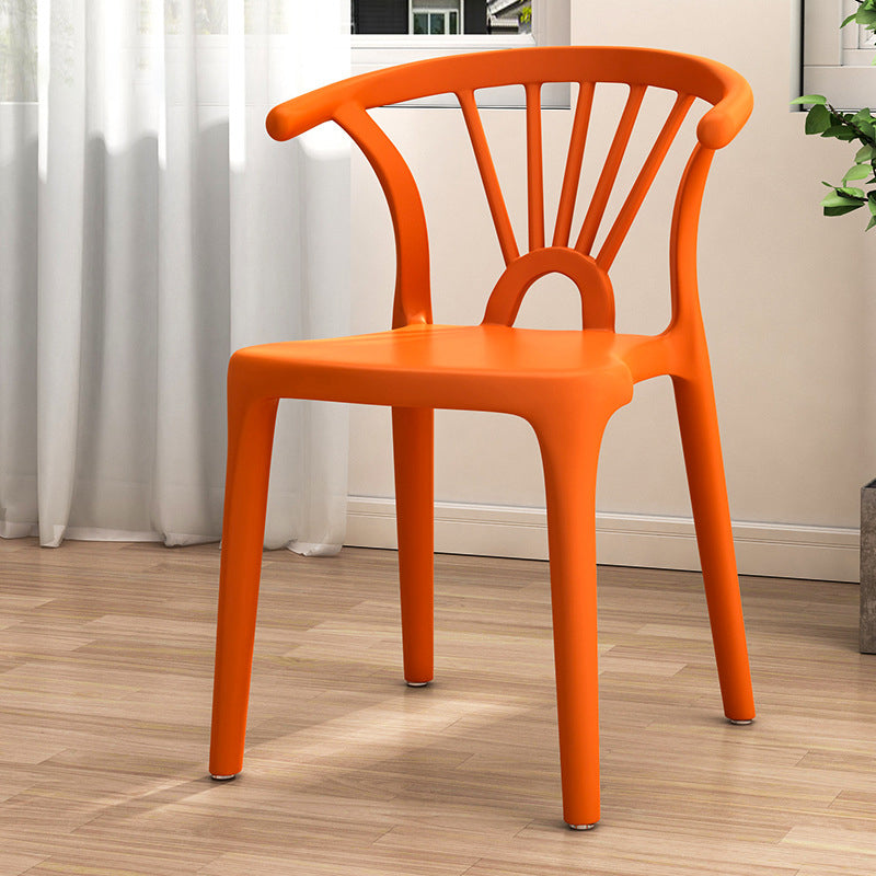 Sedia a braccio di plastica moderna per casa sedia da pranzo per le braccia
