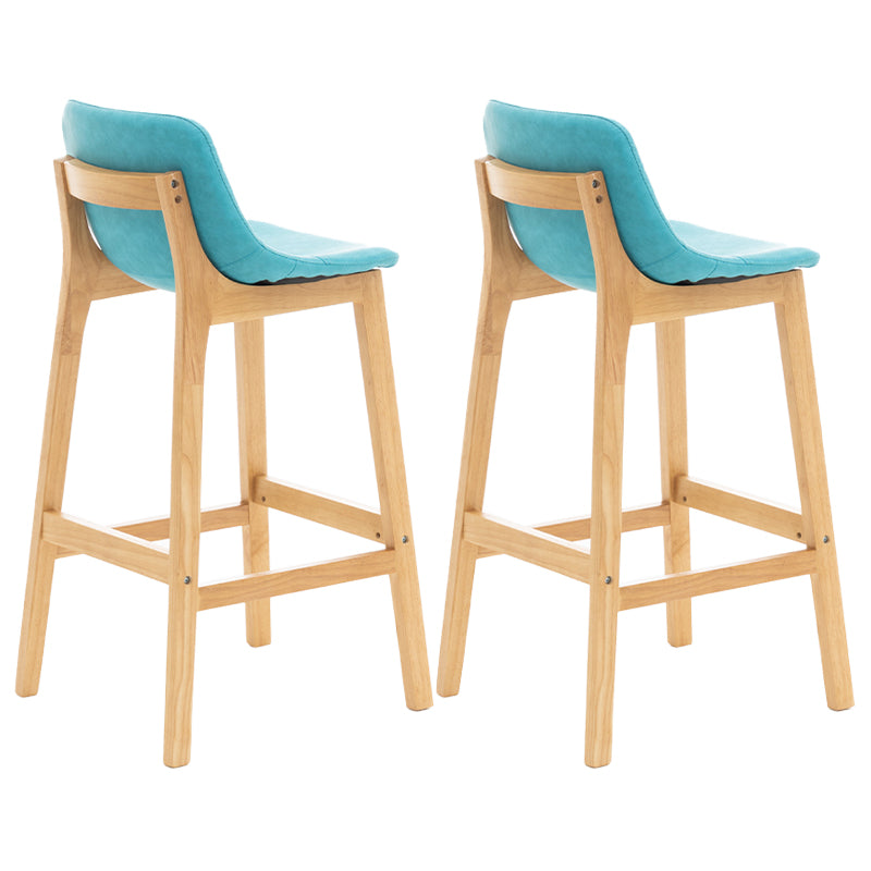 Taburete de bar de estilo escandinavo, asiento tipo cubo con patas de madera y respaldo bajo para barra de cocina