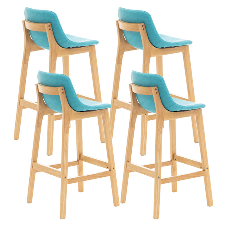 Taburete de bar de estilo escandinavo, asiento tipo cubo con patas de madera y respaldo bajo para barra de cocina