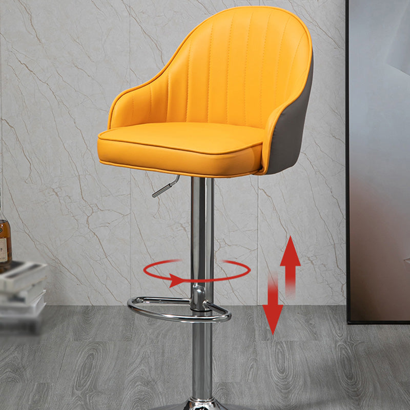 Sgabello da bar in stile industriale con sedile in pelle di piedistallo in metallo per bar da cucina