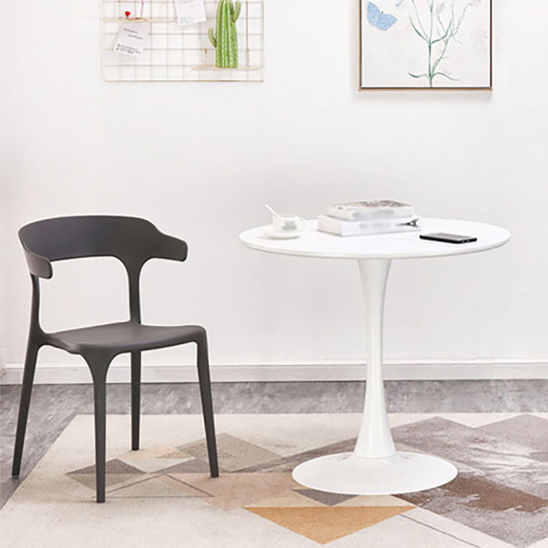 Silla de cocina contemporánea que cena la silla lateral sin brazos con las piernas plásticas