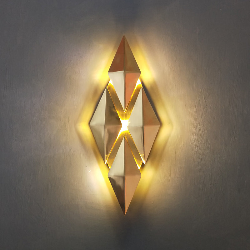 Geometrischer Schatten Metall Wandleuchte moderner Stil Multi -Leuchten Wandmontiertes Licht in Gold