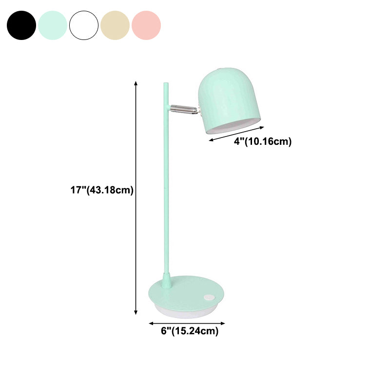 Lampe de table de nuit en métal en forme