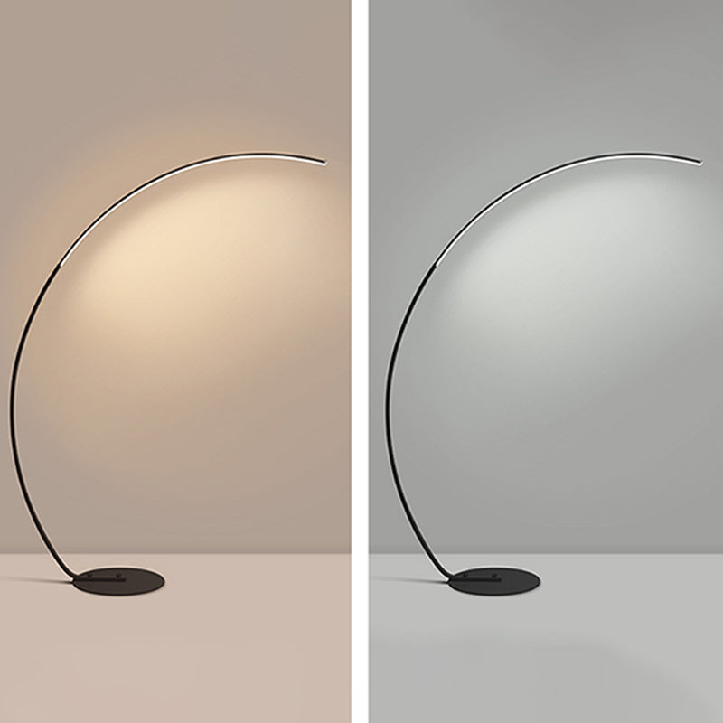 Luce da pavimento a forma lineare in metallo 1 Moderno luce montata sul pavimento leggero