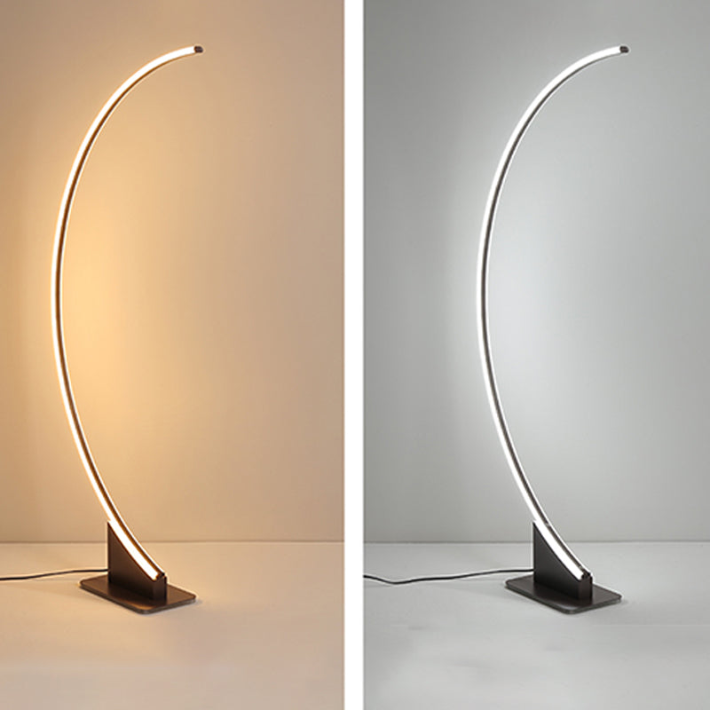 Luce da pavimento a forma lineare in metallo 1 Moderno luce montata sul pavimento leggero