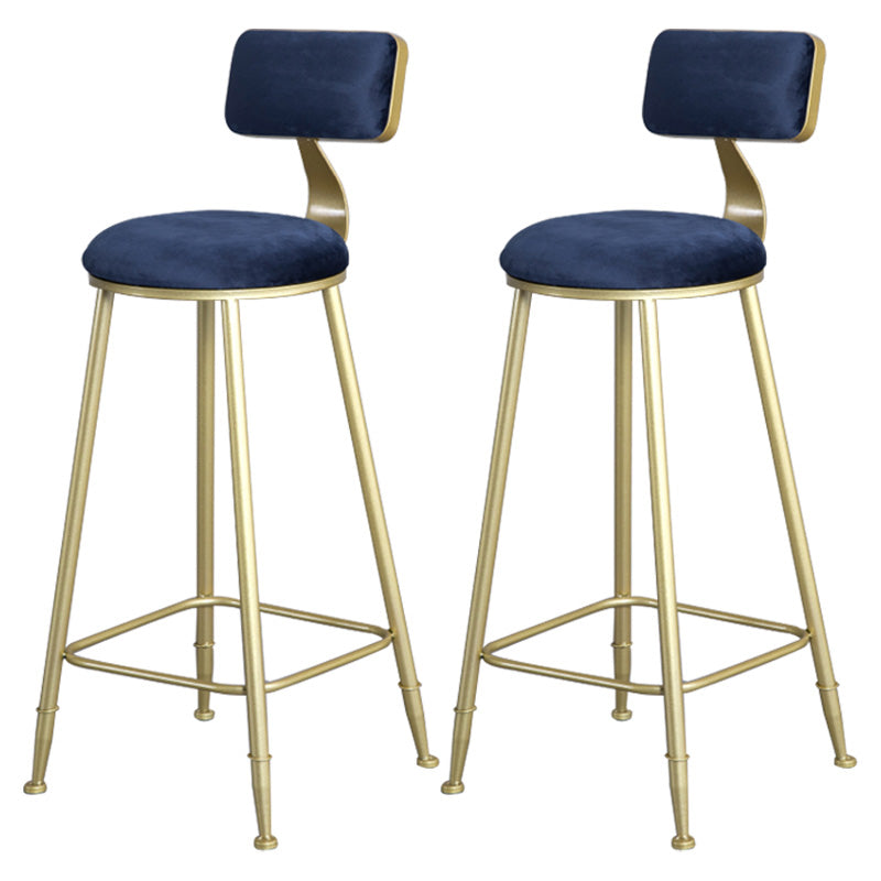 Glamlos -armlose Rückenlehneschalter Stuhl Stahl Café Stuhl mit Samtkissen und Pedal