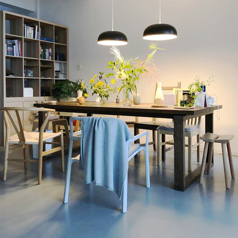 Mesa de pino de mesa de comedor de madera con base de trineo