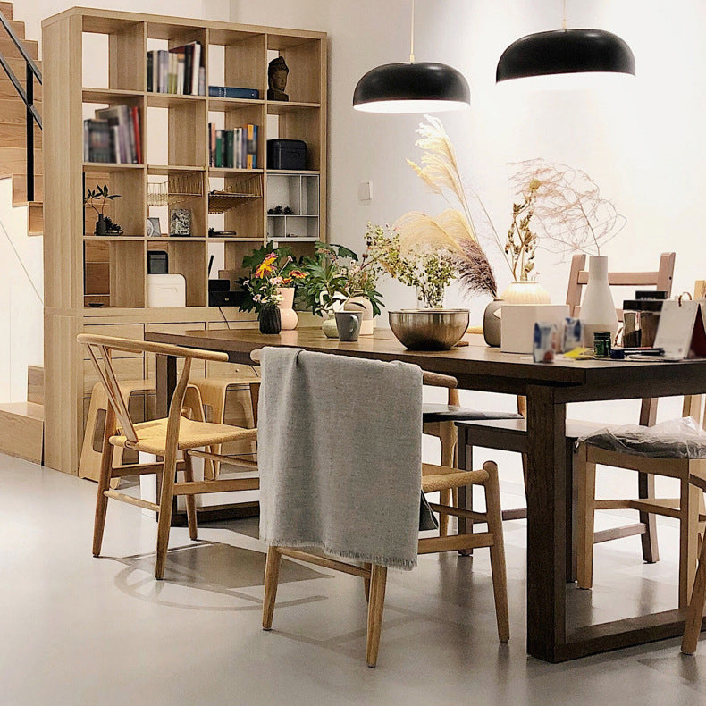 Mesa de pino de mesa de comedor de madera con base de trineo