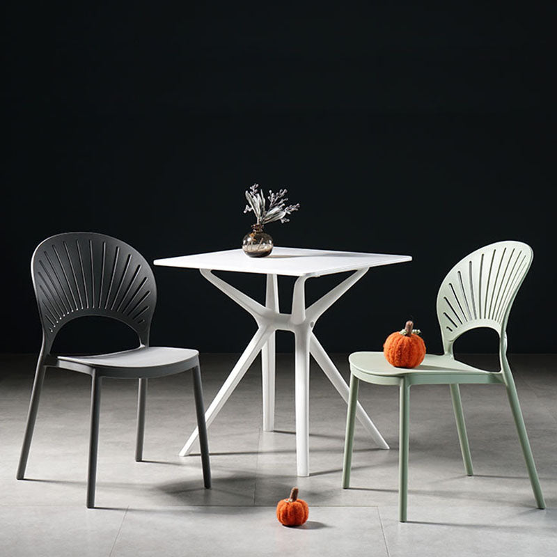 Eigentijdse stijl keuken plastic stoelen eetarmloze open achterkant stoel