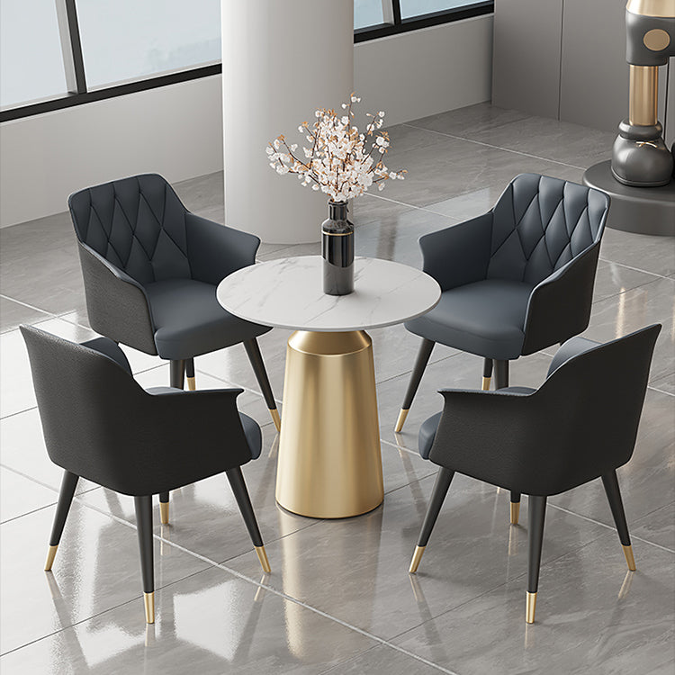 Silla de comedor con brazo de metal Glam, silla lateral de piel sintética para uso en restaurantes
