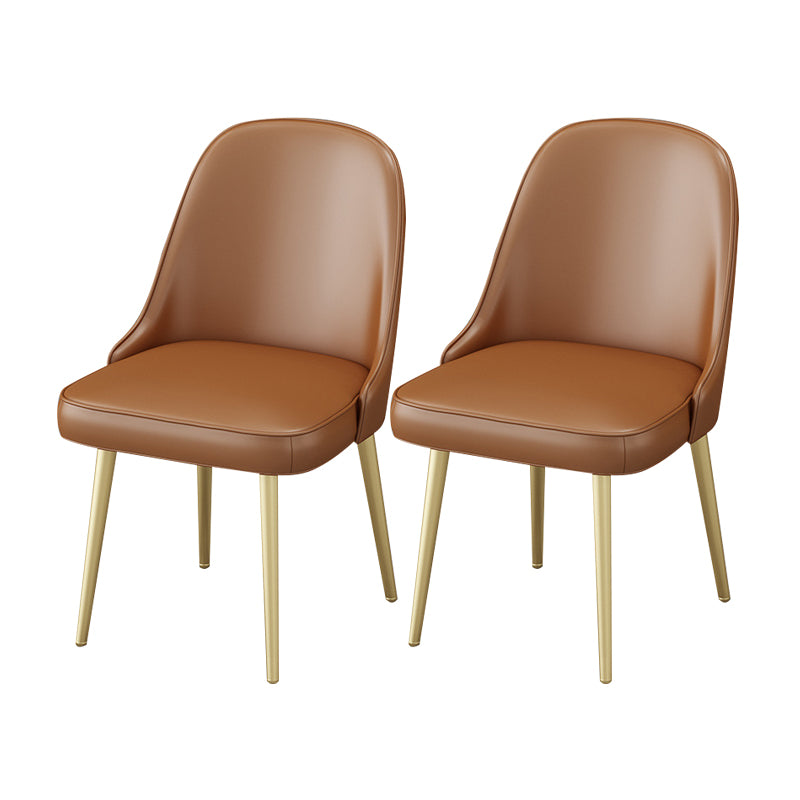 Silla auxiliar de comedor con respaldo sólido y brazo escandinavo Silla auxiliar de comedor de cuero
