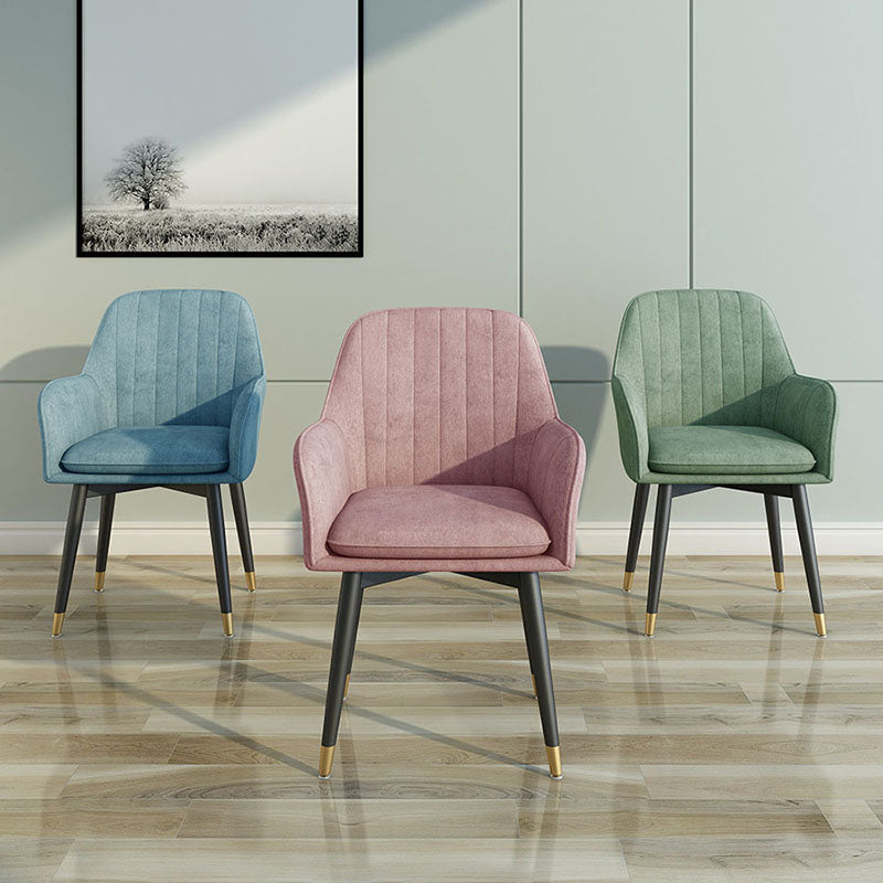 Sillas de comedor de tela escandinava para el hogar, silla lateral de comedor con respaldo sólido y brazo