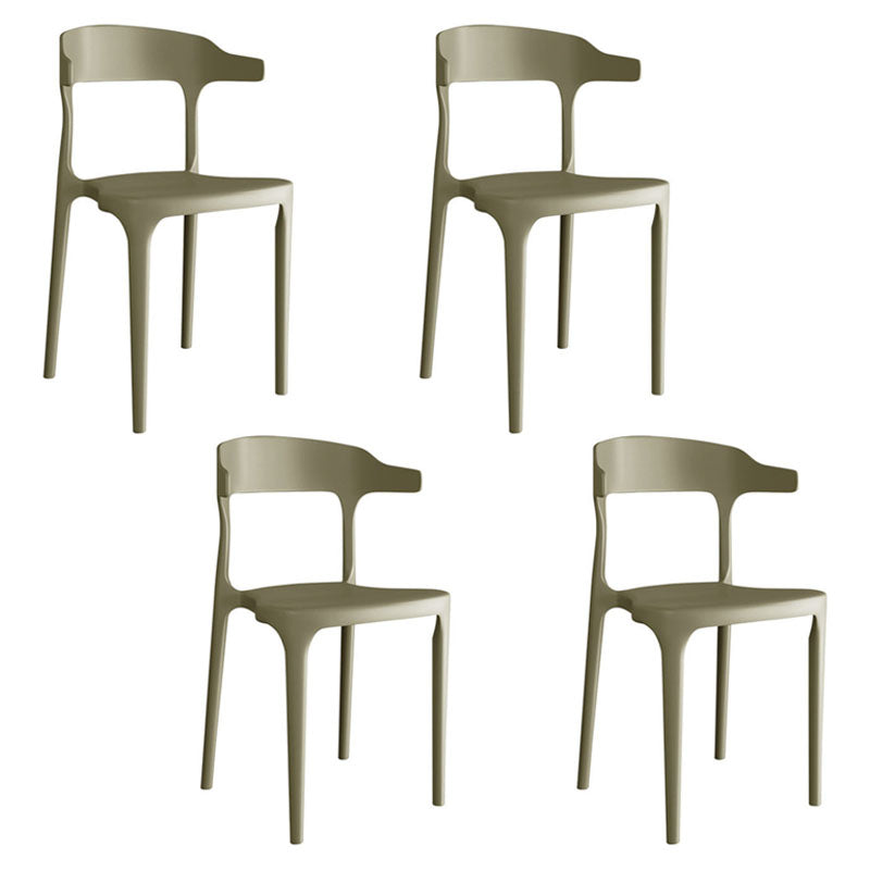 Silla de comedor moderna de plástico con acabado mate y respaldo abierto