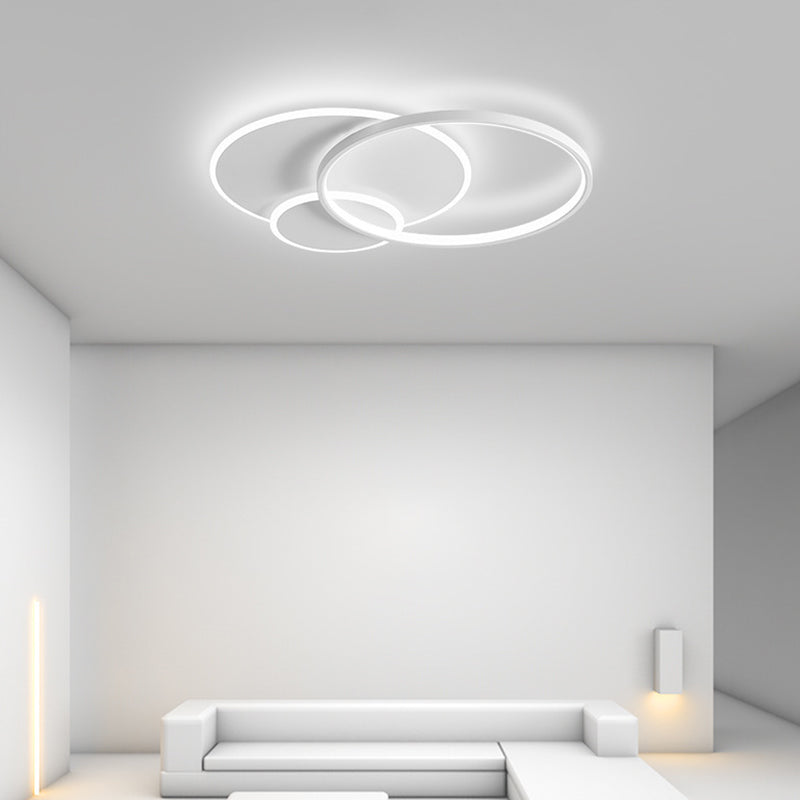 I moderni cerchi soffitto a filo a sfioramento della luce in alluminio Apparecchiatura da letto in bianco in bianco