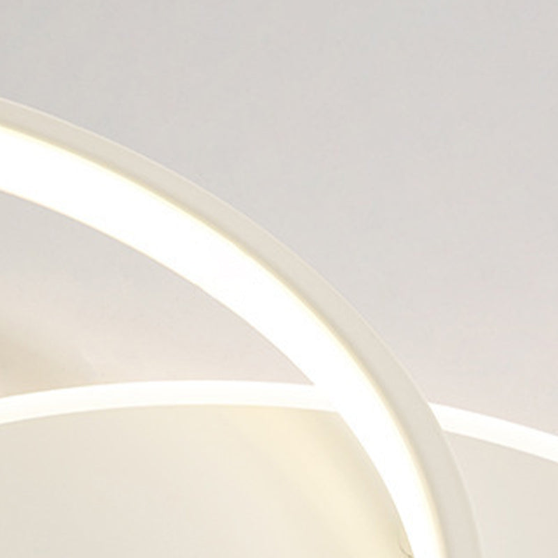 I moderni cerchi soffitto a filo a sfioramento della luce in alluminio Apparecchiatura da letto in bianco in bianco